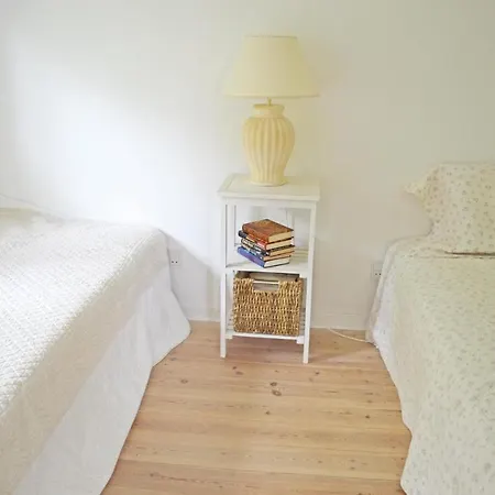 Three-bedroom Holiday With Sea View In Дом отдыха *